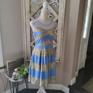 Ryu Women's Feminine Sleeveless Fit & Flare Lace Midi Dress in Blue & Gold